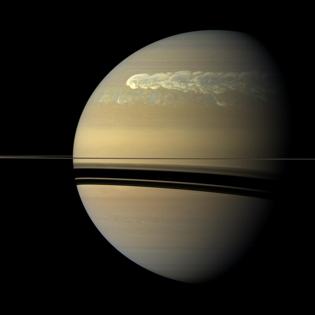 Image of Saturn with rings